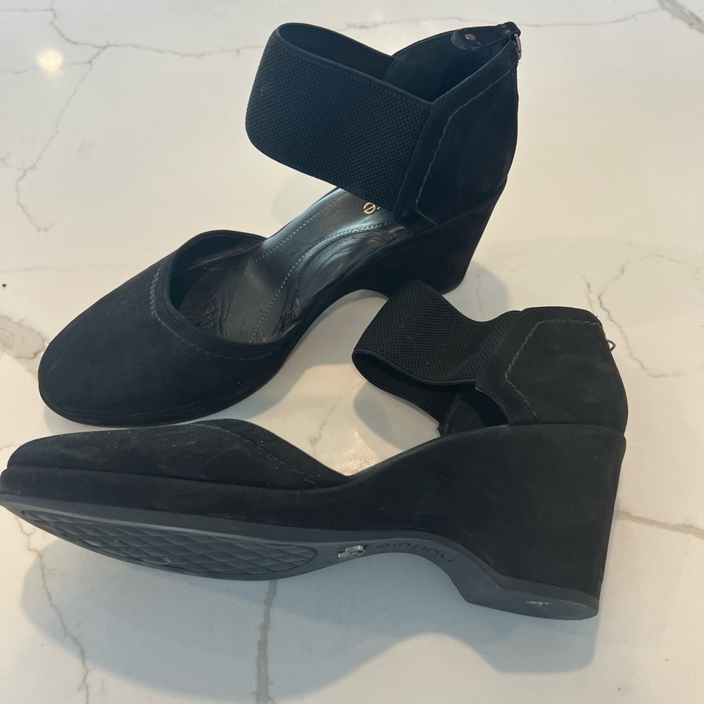 Nurture Close-Toed Shoes